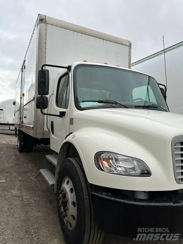 Freightliner M2 106 Fast kasse