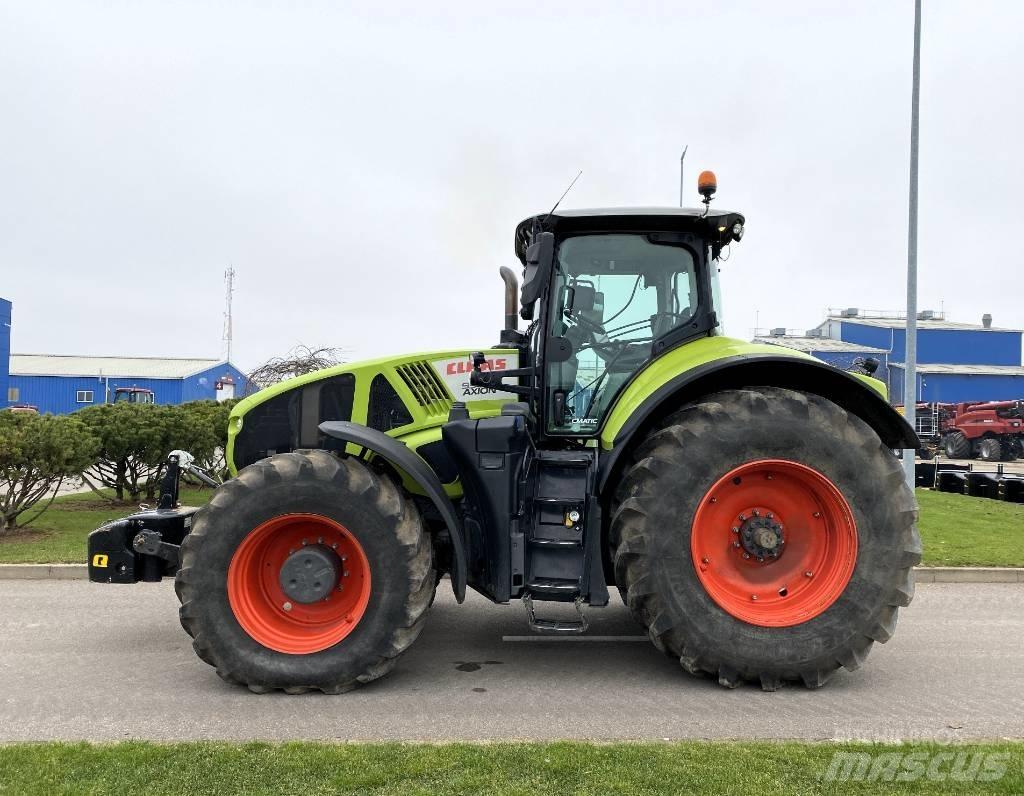 CLAAS Axion 950 Traktorer