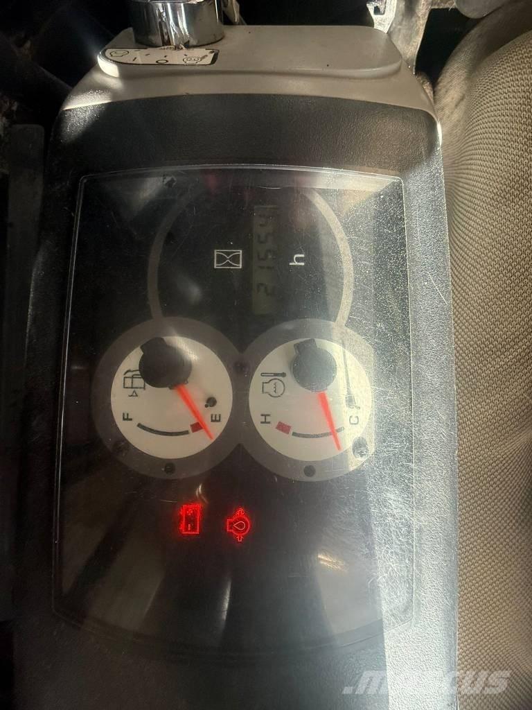 Komatsu PC 27 Minigravemaskiner