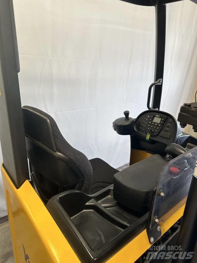 Yale MR14 Reachtruck
