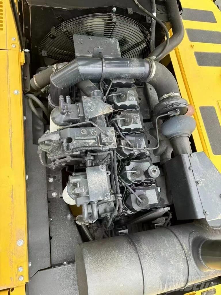 Komatsu 400-7 Gravemaskiner på larvebånd