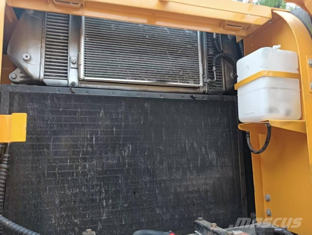 Hyundai 220 LC-9T Gravemaskiner på larvebånd