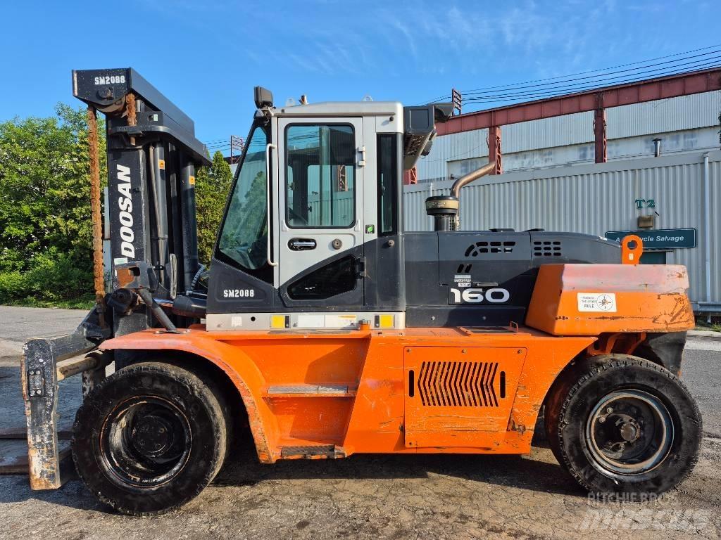 Doosan D 160 Gaffeltrucks - andre