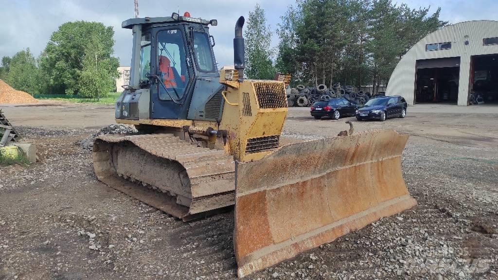 Komatsu D41P-6 Bulldozer på larvebånd