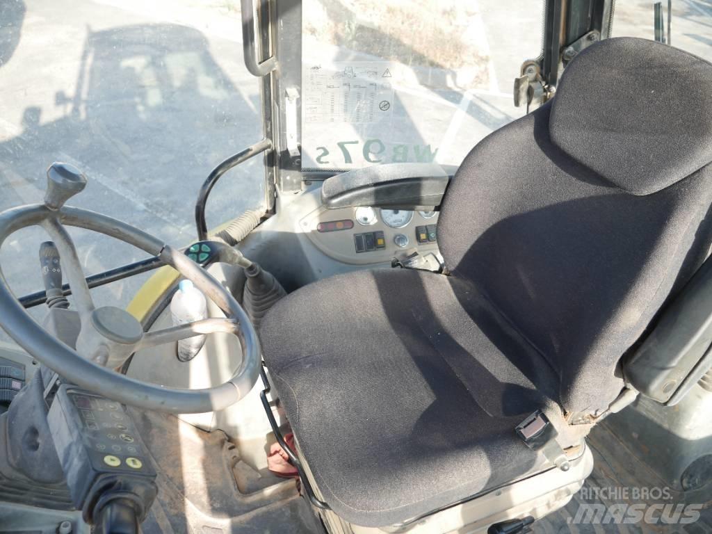 Komatsu WB 97 S-2 Rendegravere