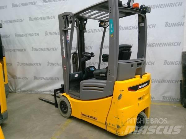 Jungheinrich EFG 112 El gaffeltrucks