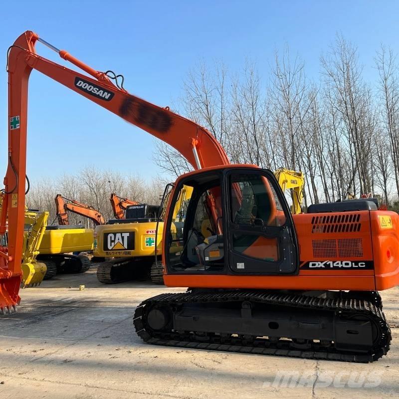 Doosan DX 140 Midi-gravemaskiner 7t - 12t