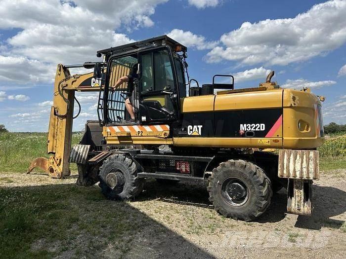 CAT M322D VAH Special gravemaskiner