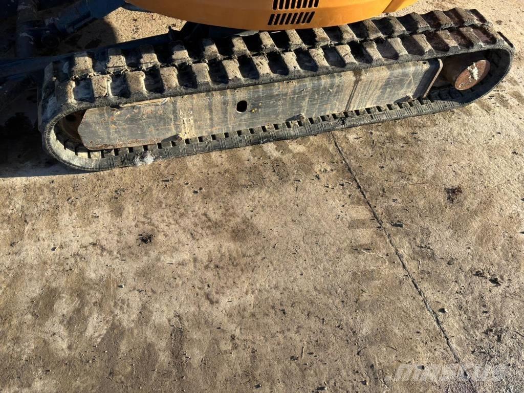 CASE CX 26 B ZTS Minigravemaskiner