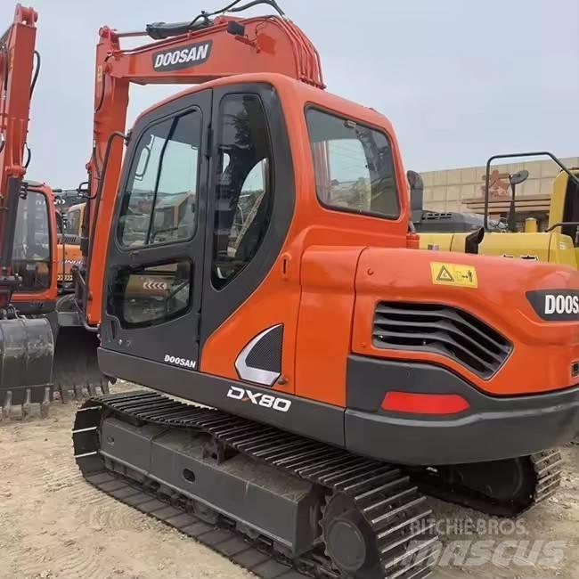 Doosan DX 80 Midi-gravemaskiner 7t - 12t
