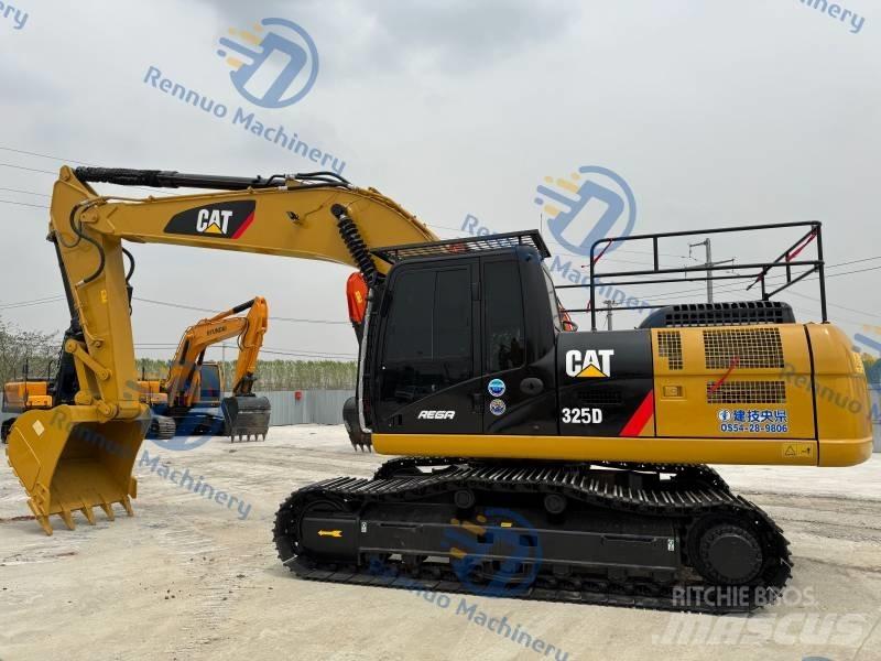 CAT 325 D Gravemaskiner på larvebånd