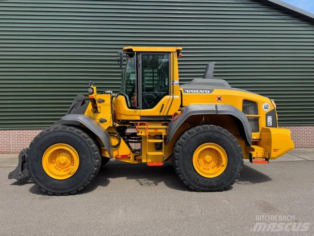 Volvo L 120 H Læssemaskiner på hjul