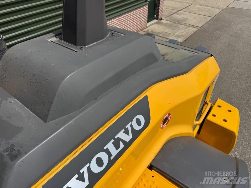 Volvo L 120 H Læssemaskiner på hjul
