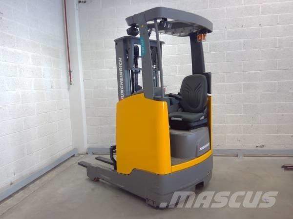 Jungheinrich ETV 210 Reachtruck