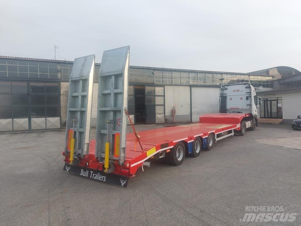 Bull Trailers Taurus Semi-trailer med lad/flatbed