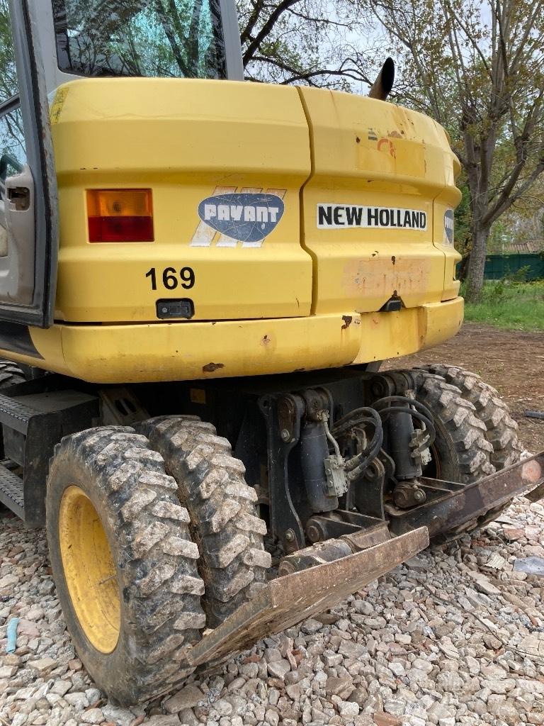 New Holland MH 2.6 Gravemaskiner på hjul