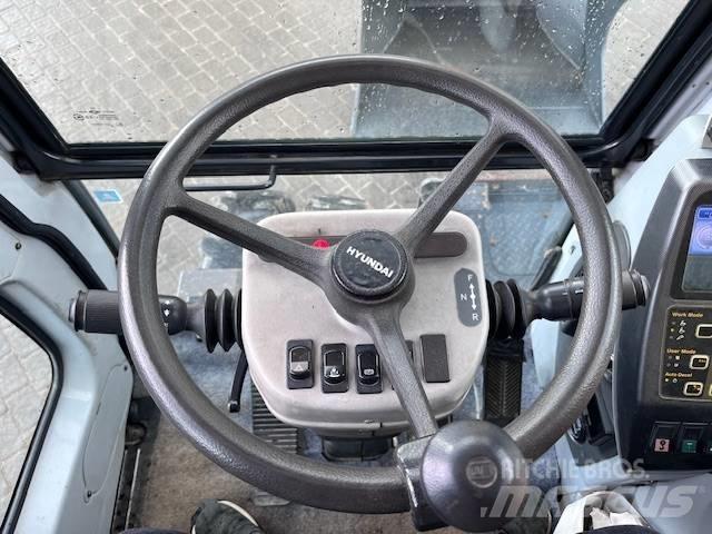 Hyundai Robex 140 W Gravemaskiner på hjul