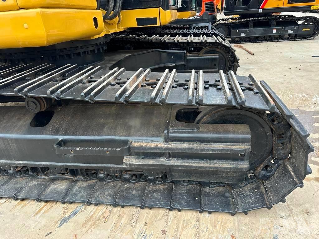 CAT 323GC Gravemaskiner på larvebånd