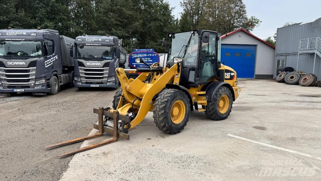 CAT 908 Læssemaskiner på hjul