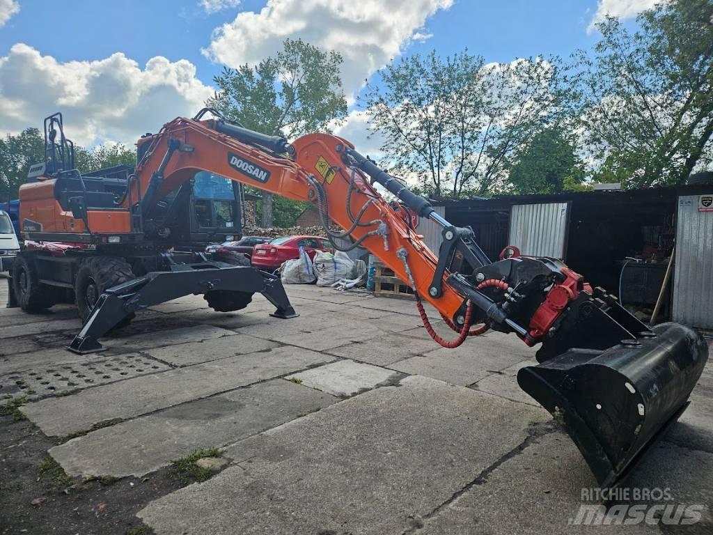 Doosan DX 160 W Gravemaskiner på hjul