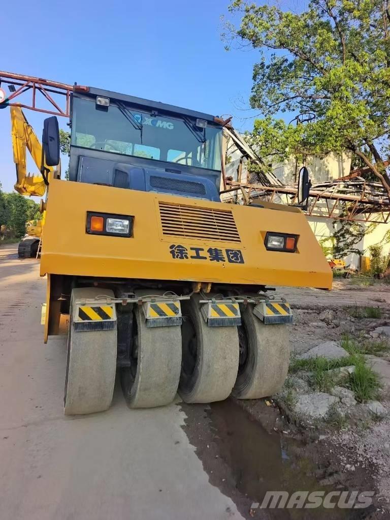 XCMG XP 263 Tromle med luftdæk