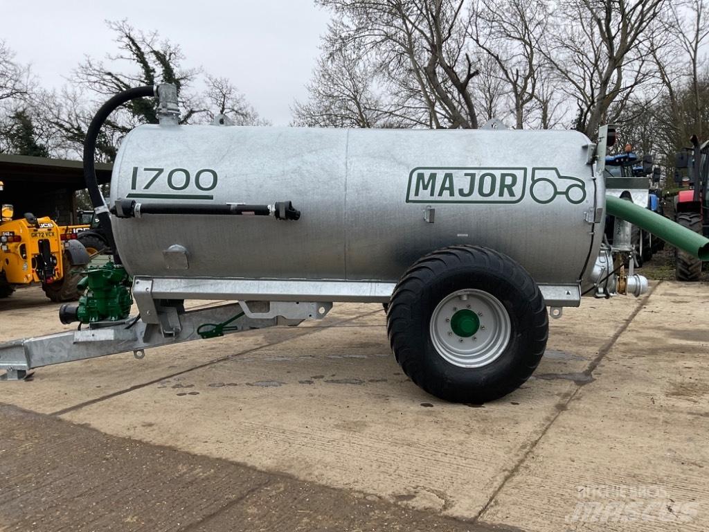 Major 1700 Gyllevogne/Slamsugere