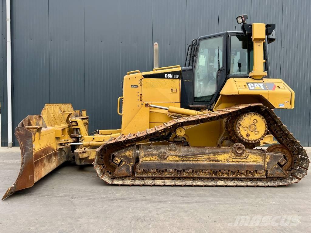 CAT D6N LGP Bulldozer på larvebånd