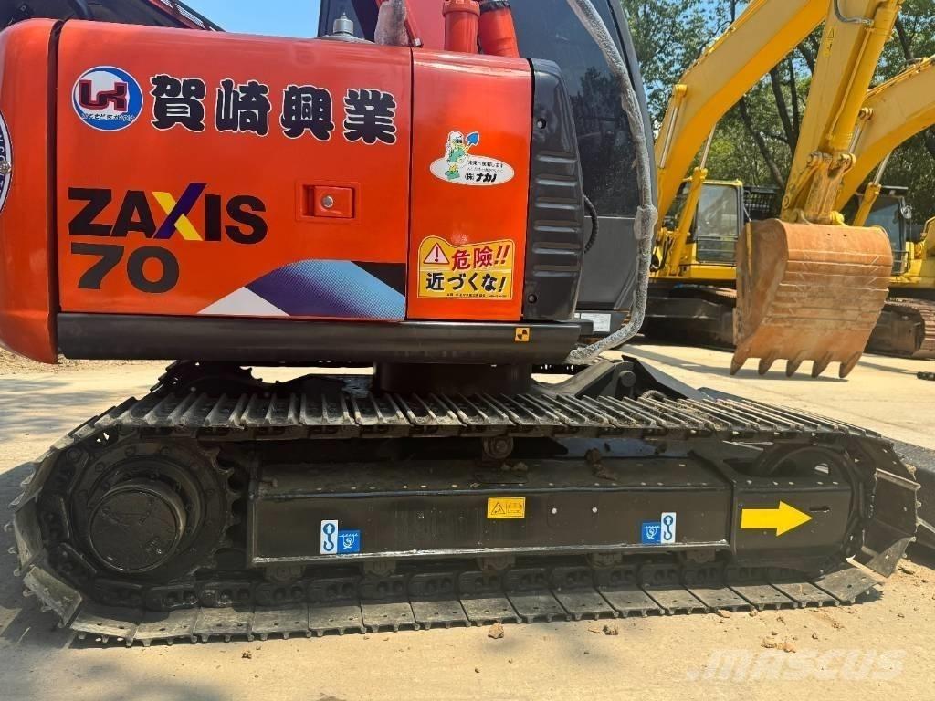 Hitachi ZX 70 Gravemaskiner på larvebånd
