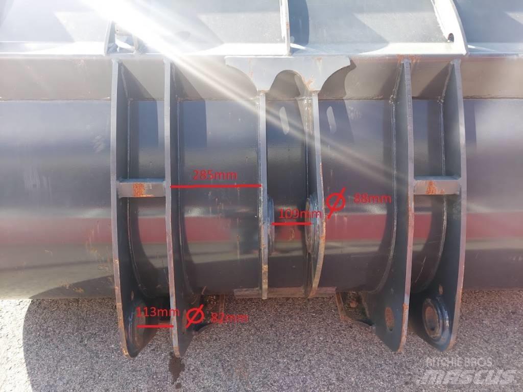 CASE 721 F Skovle