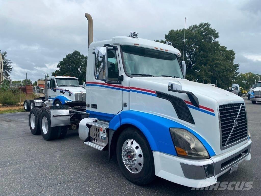 Volvo VNL Trækkere
