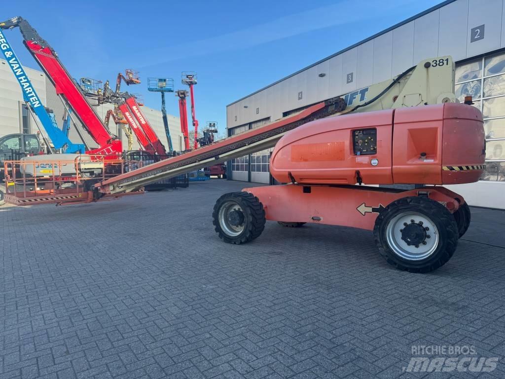 JLG 680 S Teleskoplifte