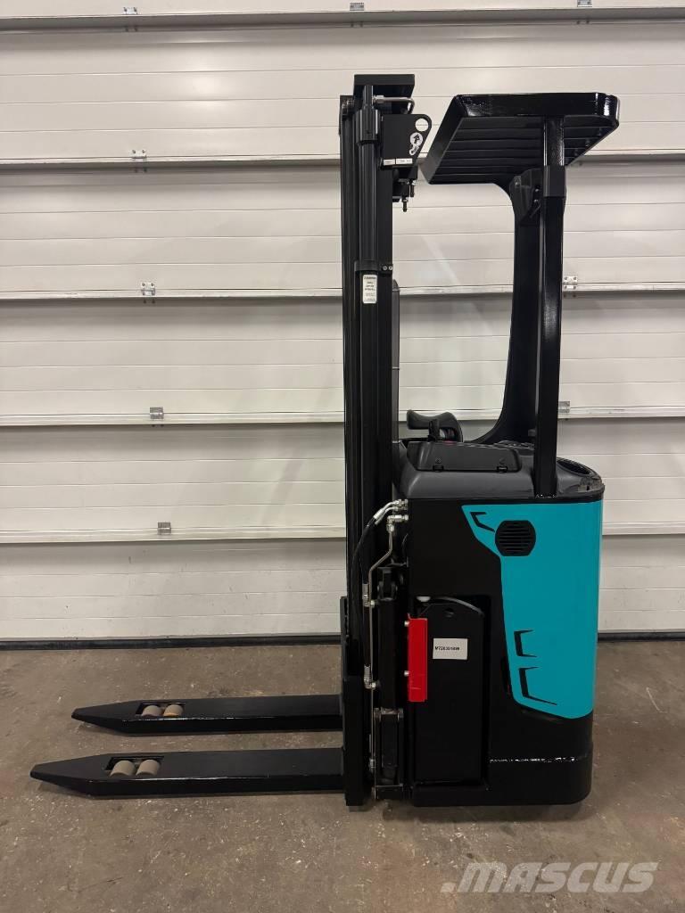 Mitsubishi SBR 12 N Selvkørende stablere