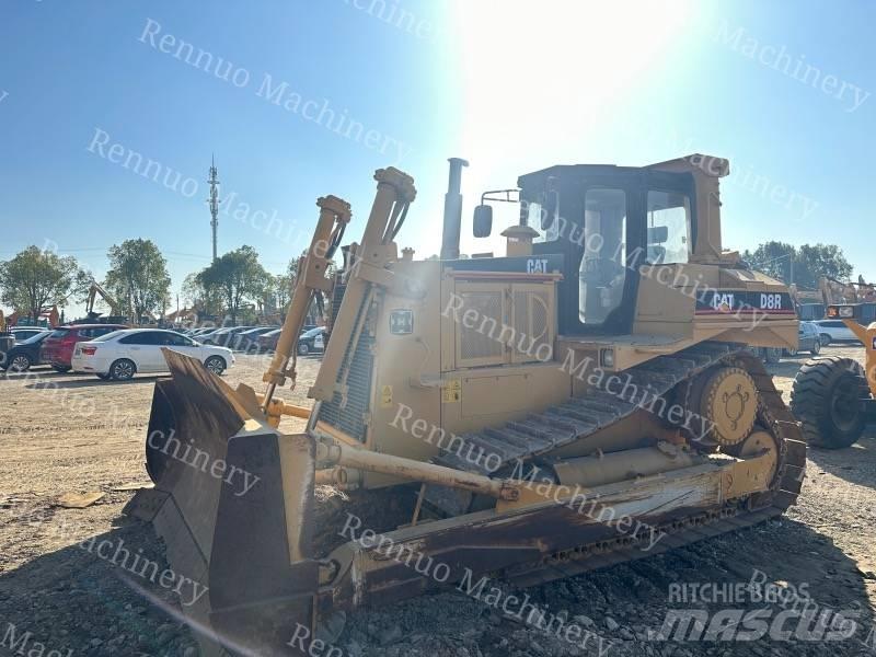 CAT D 8 R Bulldozer på larvebånd