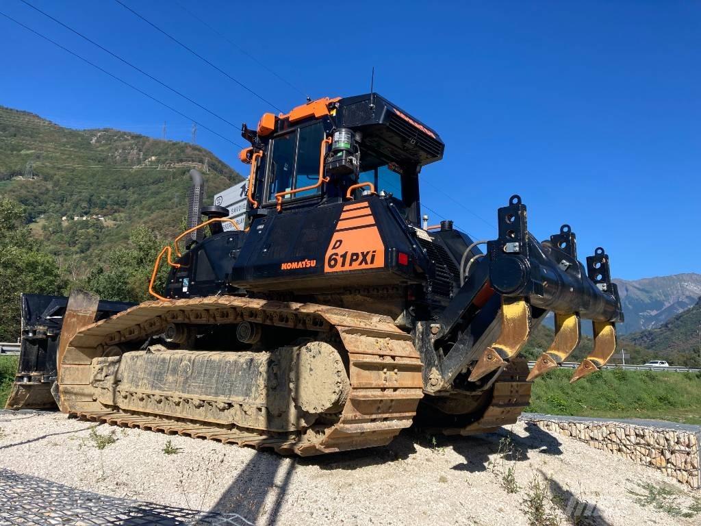 Komatsu D61PXI-24E0 Bulldozer på larvebånd
