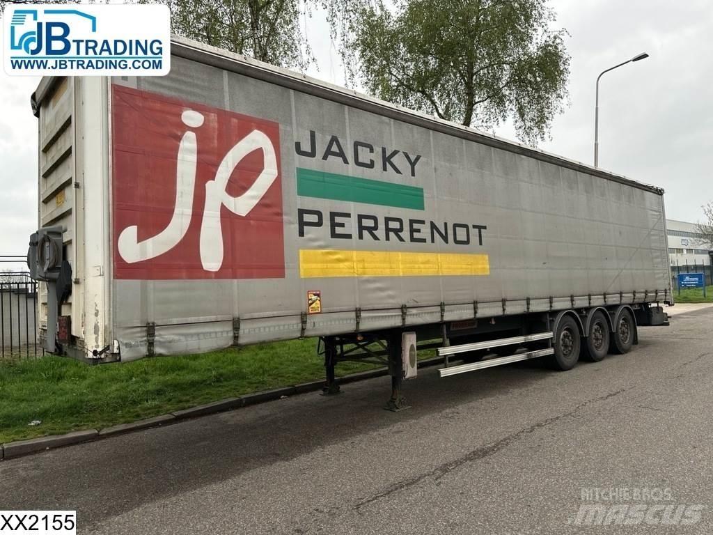 Fruehauf Tautliner Semi-trailer med Gardinsider