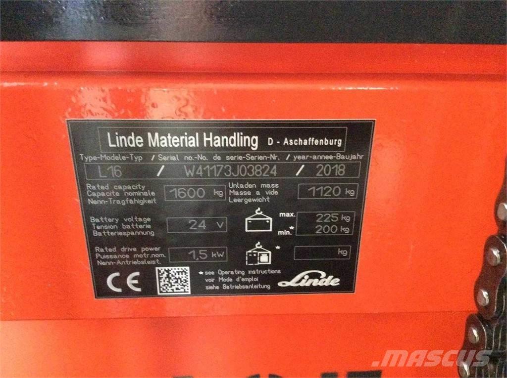 Linde L16 Selvkørende stablere