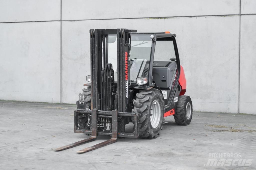 Manitou MC 25-4 D Diesel gaffeltrucks