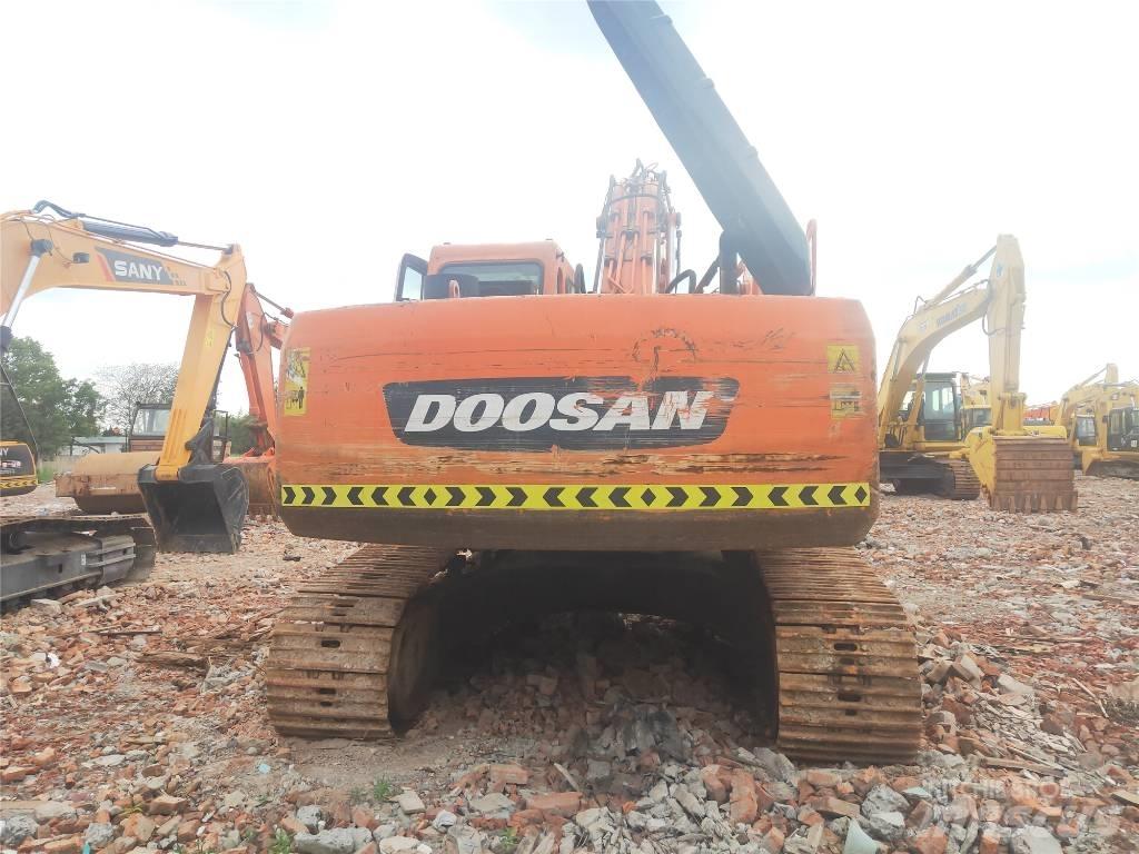 Doosan DH 220 LC-7 Gravemaskiner på larvebånd