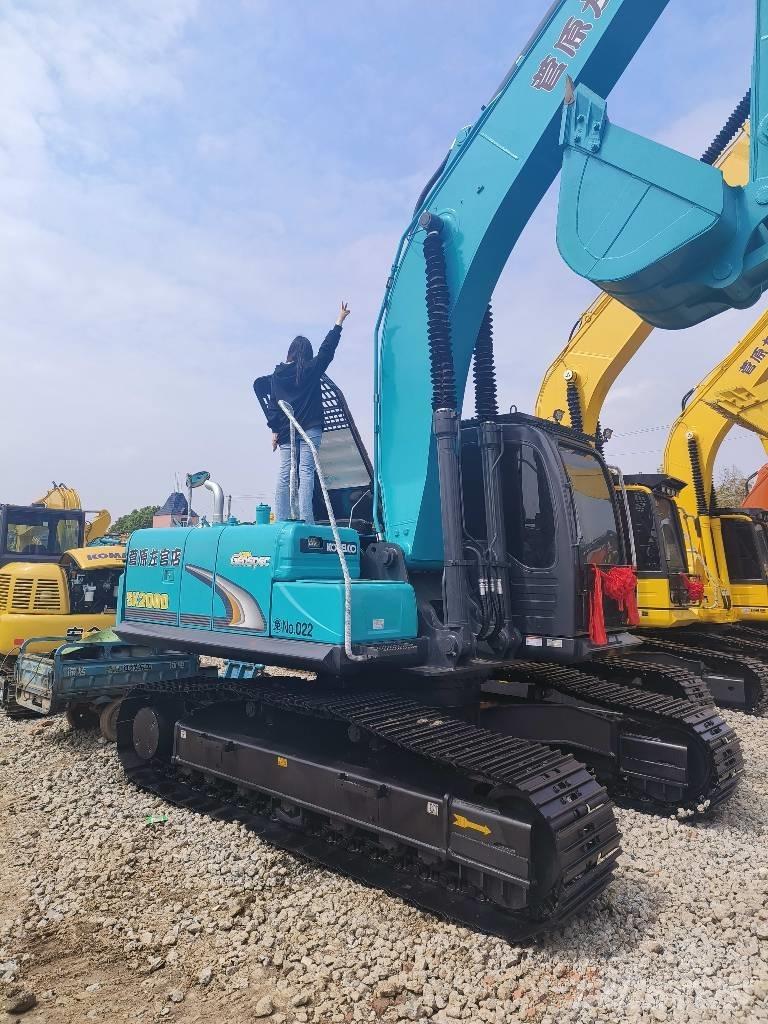 Kobelco SK 200 Gravemaskiner på larvebånd