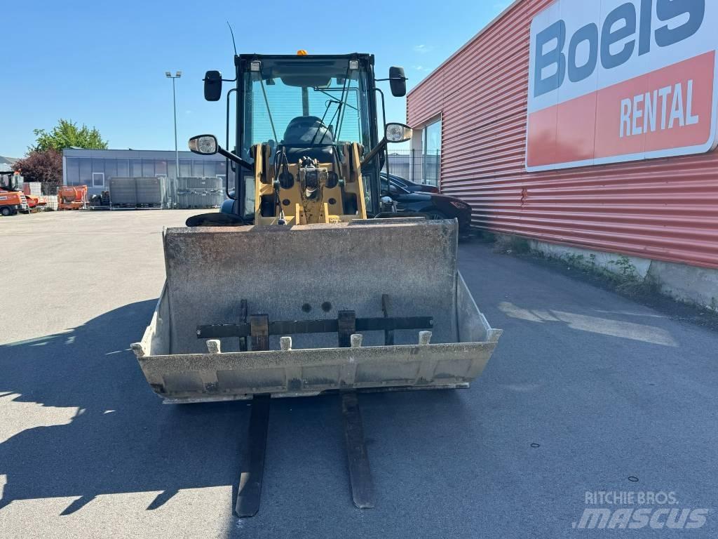 CAT 906 M Læssemaskiner på hjul