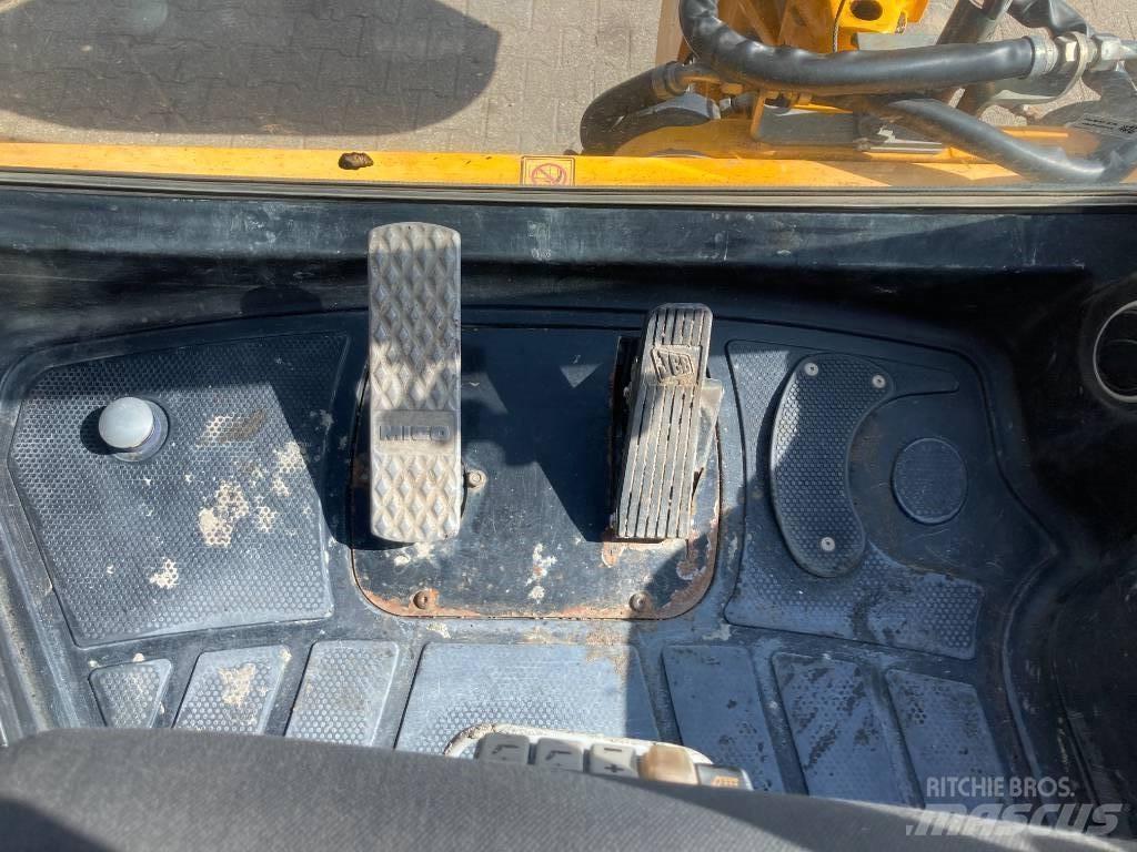 JCB 4 CX Super Rendegravere