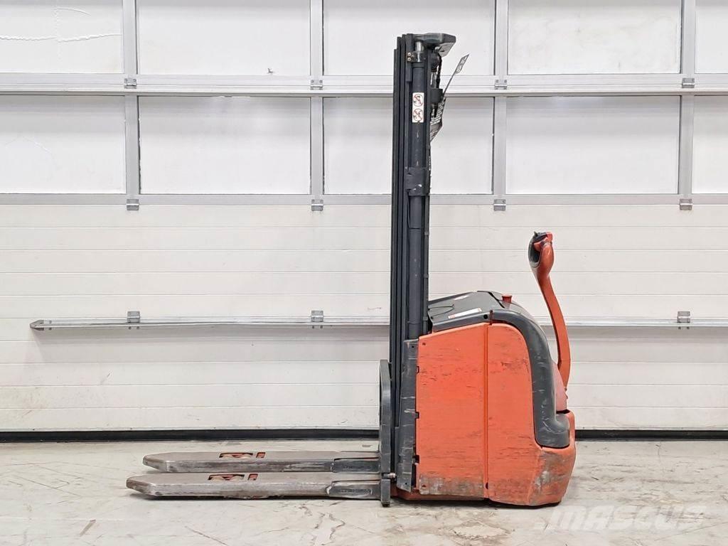 Linde L14 Gaffelstabler med gående fører