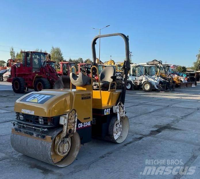 CAT CB 224 E Tvilling tromle