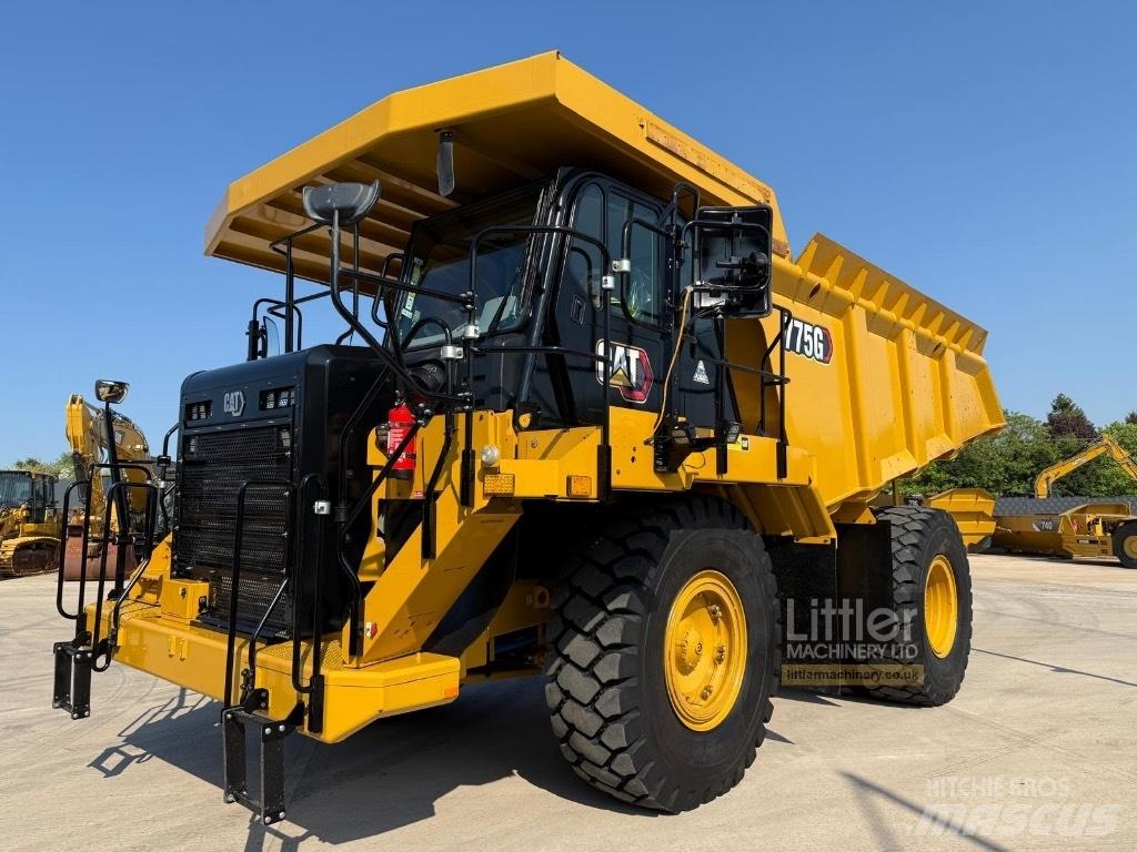 CAT 775 G Knækstyrede dumpere
