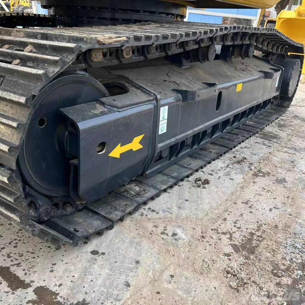 Komatsu PC 360-7 Gravemaskiner på larvebånd