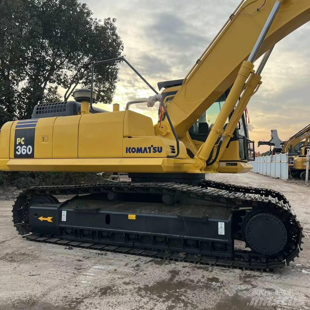 Komatsu PC 360-7 Gravemaskiner på larvebånd