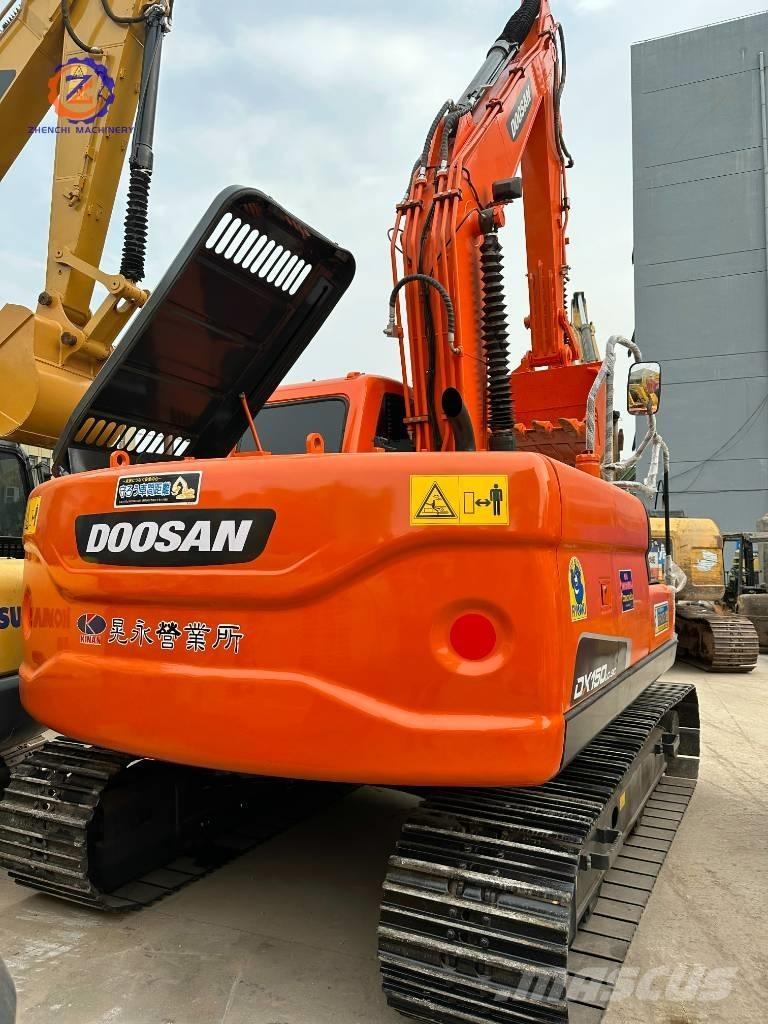Doosan DX 150 Midi-gravemaskiner 7t - 12t