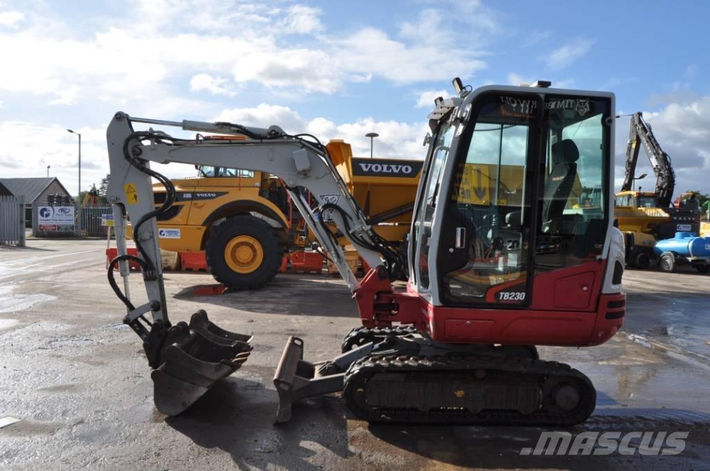Takeuchi TB 230 Minigravemaskiner