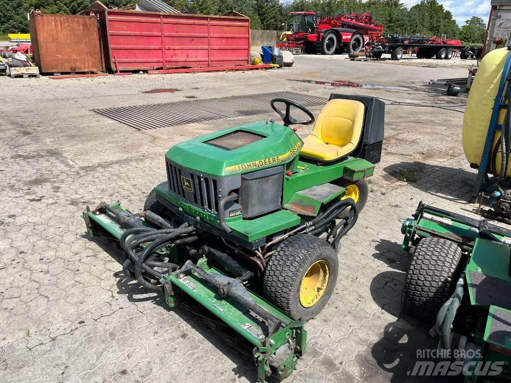 John Deere 2653 A Traktorklippere