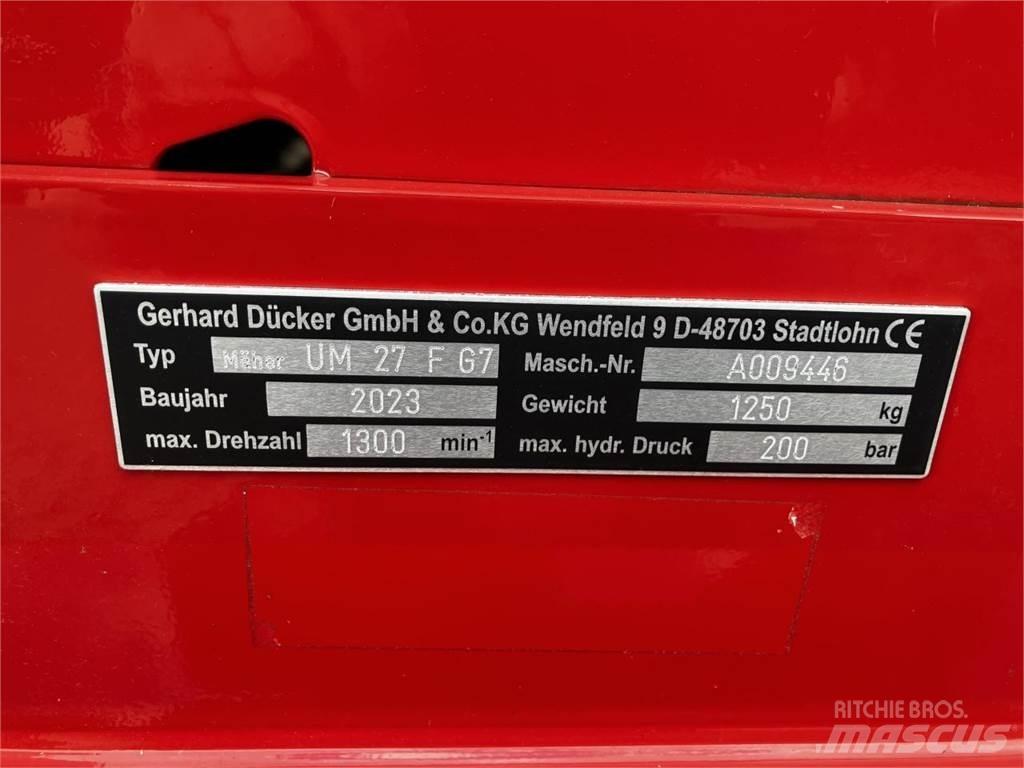 Dücker UM-27 Græsklippere og skårlæggere